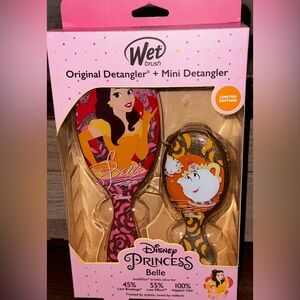 Cute 🥰 Original Detangler Brush + Mini Detangler Wet Brush Disney Princes…